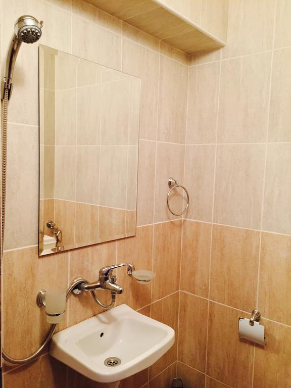 Petrovi Guest House Obzor Quarto foto